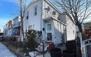 91-13 77th St, Woodhaven, NY 11421
