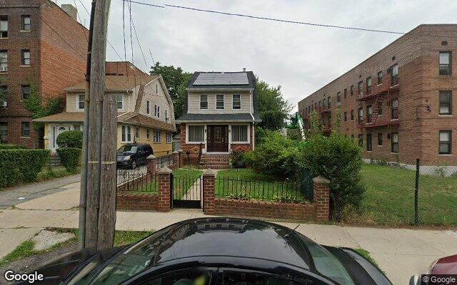 91-29 195th St, Hollis, NY 11423