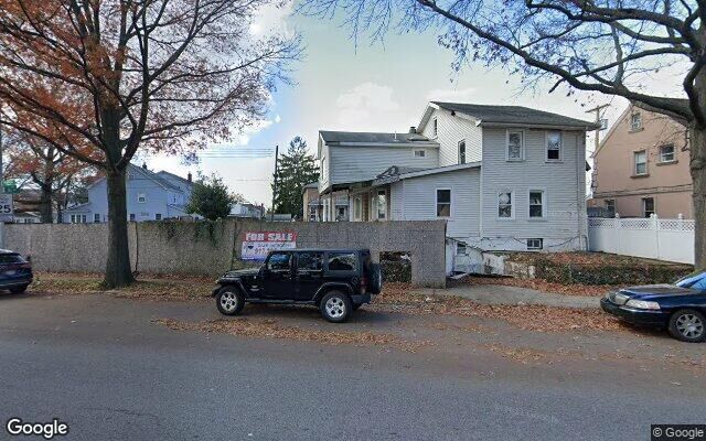 91-40 Winchester Blvd, Queens Village, NY 11428