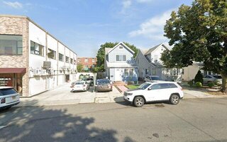 91-50 71st Ave, Forest Hills, NY 11375