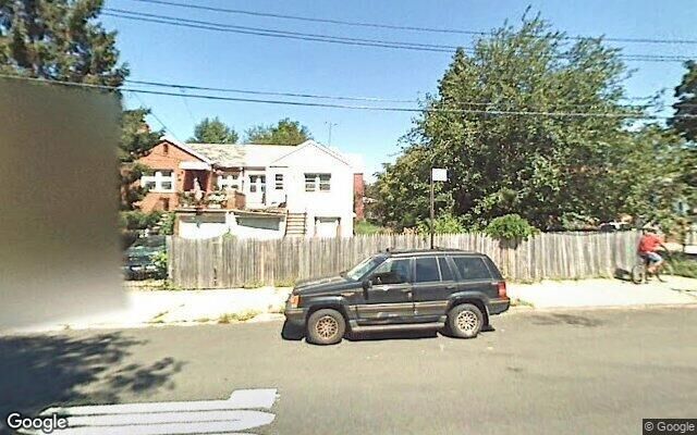 915 Arnow Ave, Bronx, NY 10469