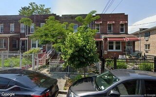 916 E 221st St, Bronx, NY 10469