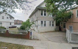 92-16 190th St, Hollis, NY 11423