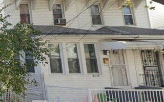 92-19 168th Pl, Jamaica, NY 11433