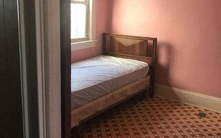 92-19 76th St, Woodhaven, NY 11421