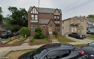 92-68 240th St, Bellerose, NY 11426
