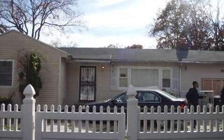 92 Glenmalure St, Amityville, NY 11701