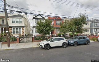 93-28 123rd St, South Richmond Hill, NY 11419