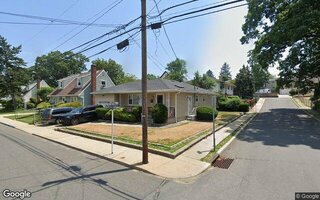 93 Frederick Ave, Floral Park, NY 11001