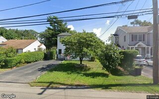 93 N Ocean Ave, Islip, NY 11751