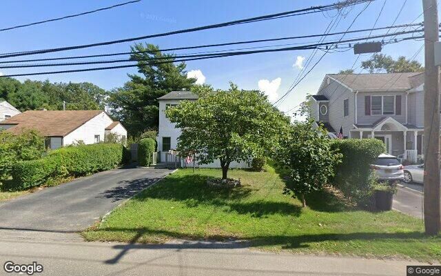 93 N Ocean Ave, Islip, NY 11751