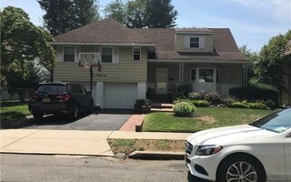 931 Eileen Ter, Woodmere, NY 11598