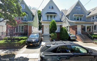 932 E 27th St, Brooklyn, NY 11210