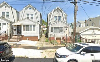 94-23 132nd St, South Richmond Hill, NY 11419