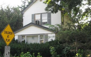 94 Crown Ave, Elmont, NY 11003