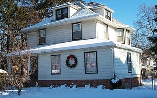 94 N Long Beach Ave, Freeport, NY 11520