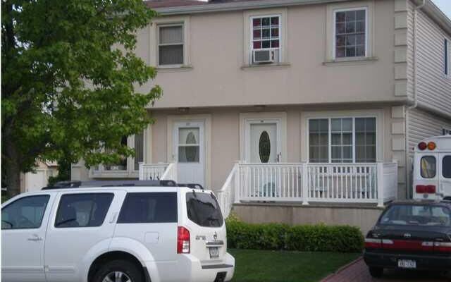 94 Sideview Ave, Staten Island, NY 10314