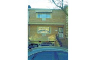940 E 100th St, Brooklyn, NY 11236