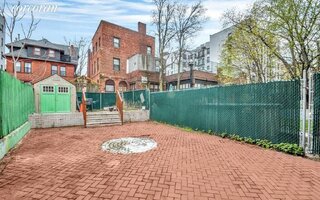 948 Prospect Pl, Brooklyn, NY 11213
