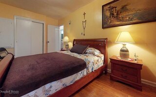 949 E 100th St, Brooklyn, NY 11236