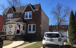 95-06 243rd St, Floral Park, NY 11001