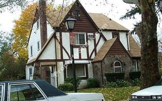 95 Angevine Ave, Hempstead, NY 11550