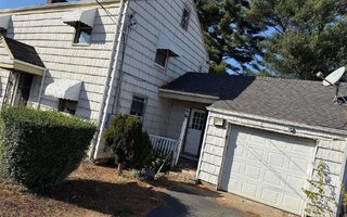 95 Marvin Ave, Hempstead, NY 11550