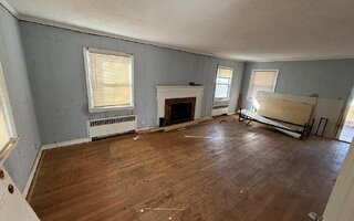 95 Marvin Ave, Hempstead, NY 11550