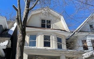 958 E 13th St, Brooklyn, NY 11230