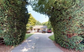 967 Smithtown Ave, Bohemia, NY 11716