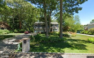 98 Auborn Ave, Shirley, NY 11967