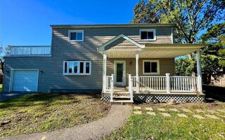 98 S 30th St, Wyandanch, NY 11798