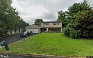98 Sequoia Dr, Coram, NY 11727