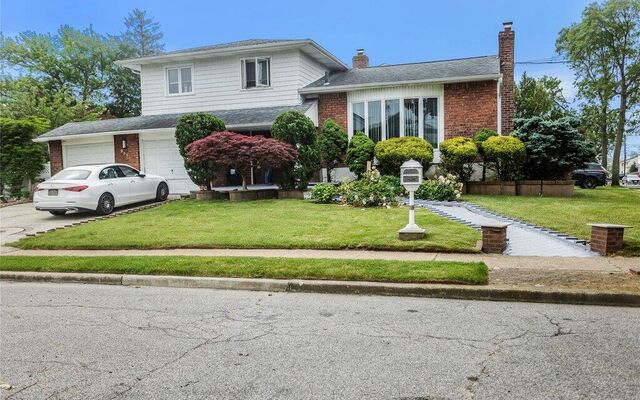 988 Howard Ct, Baldwin, NY 11510 (Yard)
