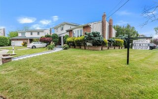 988 Howard Ct, Baldwin, NY 11510