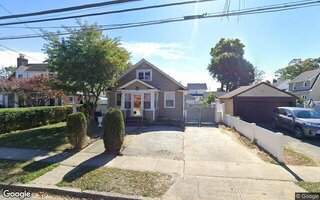 99 Evans Ave, Freeport, NY 11520