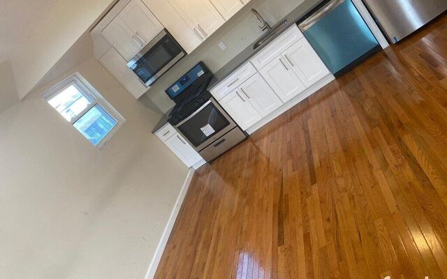9904 Glenwood Rd, Brooklyn, NY 11236