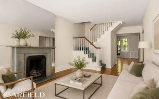 E 81st St, New York, NY 10028