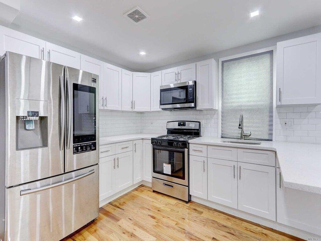 1338 E 92nd St 1, Brooklyn, NY 11236