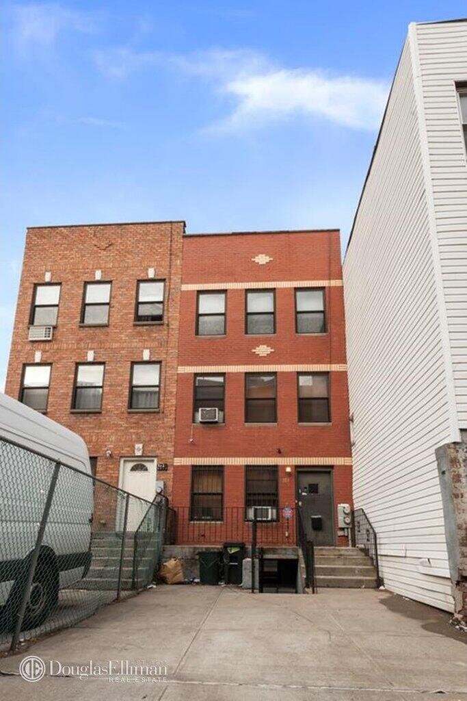 1573 Bergen Street, Brooklyn, NY 11213