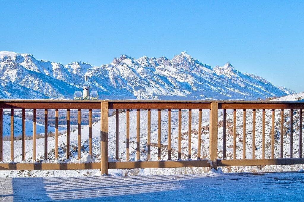 160 W Calliope Dr, Jackson, WY 83001